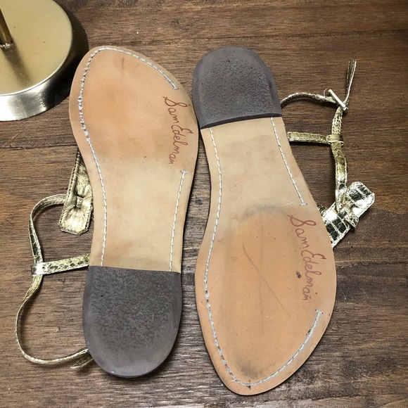 Sam Edelman Gold Embossed Leather Thong Sandals - Picture 8 of 8